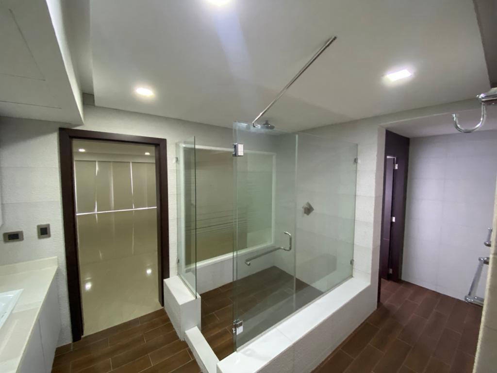 Квартира, 3617 м², 400 000$ — FAKTOR